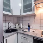 Near Old Town Апартаменты *