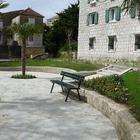 Near Old Town Appartement
